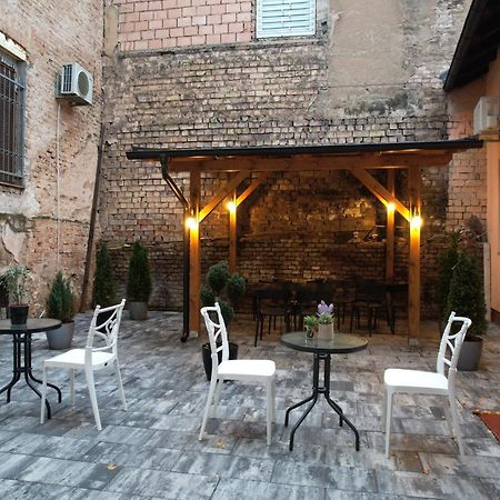Hideaway Rooms & Apartments Sarajevo Bagian luar foto