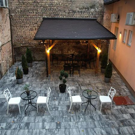 Hideaway Rooms & Apartments Sarajevo Bagian luar foto