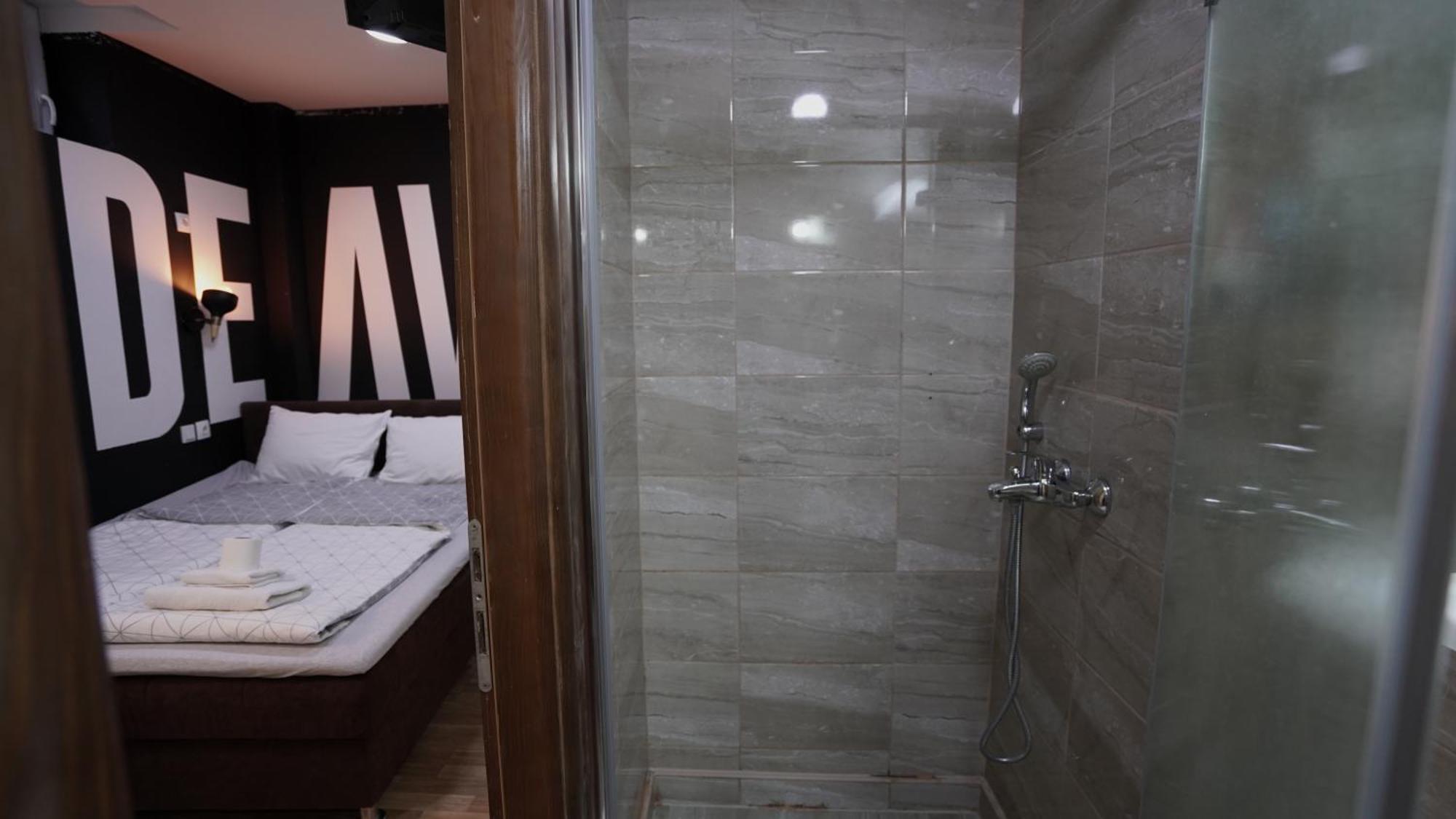Hideaway Rooms & Apartments Sarajevo Bagian luar foto